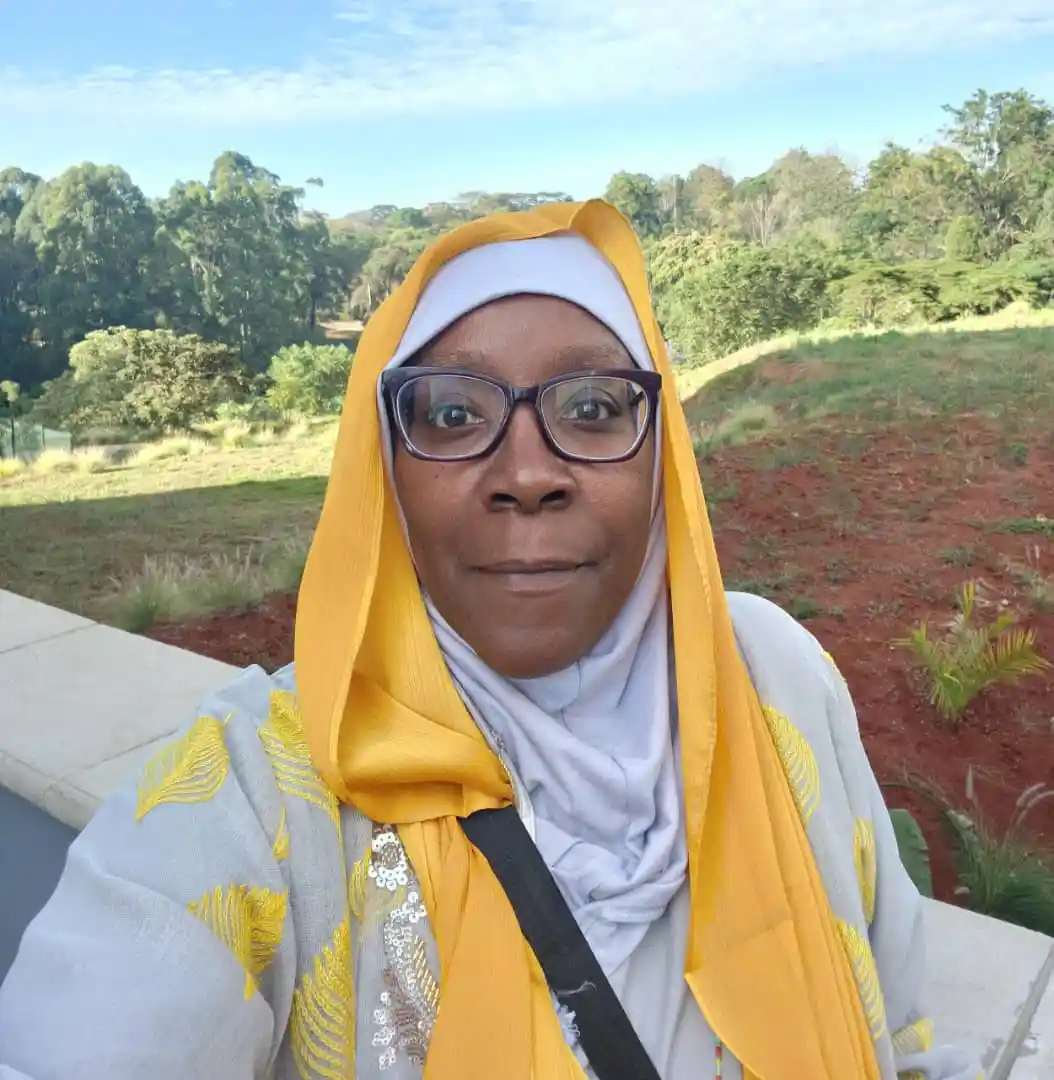 Nieshaakema JAMES - SARR, Directrice et Fondatrice